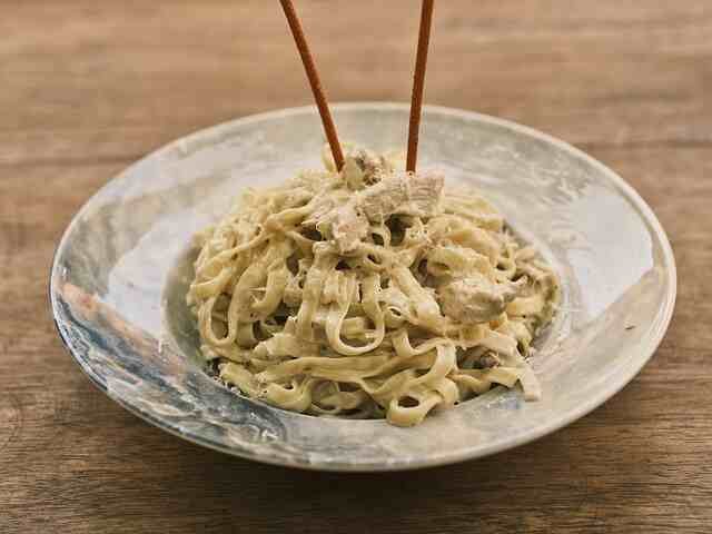 10 Easy Dinner Recipes for a Family of 6: Delicious, Budget-Friendly Meals Everyone Will Love! 10 Easy Dinner Recipes for a Family of 6