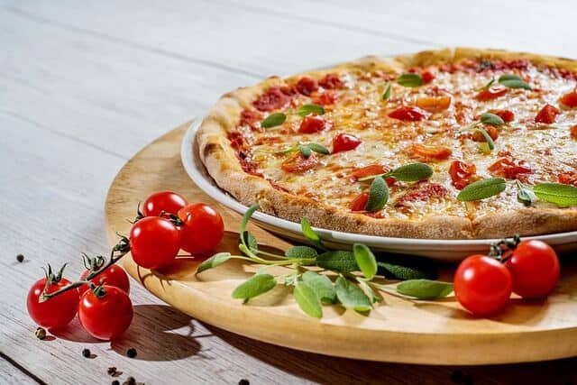Cauliflower Crust Pizza 1 Healthy Romantic Dinners