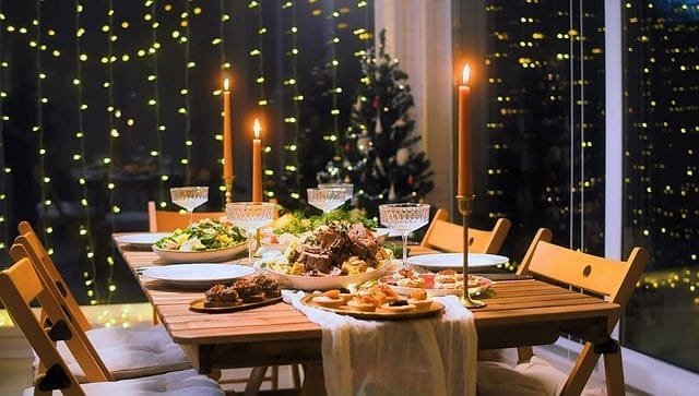10 Delicious Low Carb Christmas Meals That Are Festive and Quick! 1 Low Carb Christmas Meals